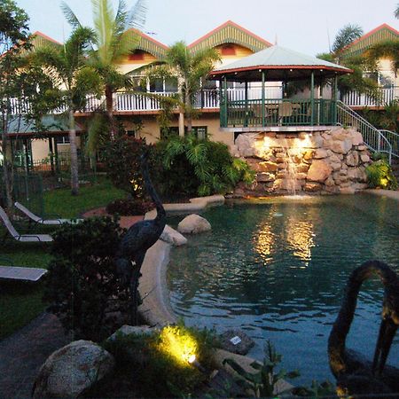 Tinaroo Lake Resort Dış mekan fotoğraf