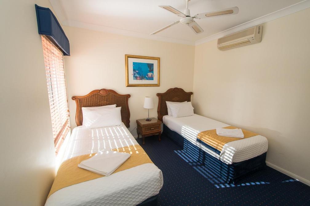 Tinaroo Lake Resort Dış mekan fotoğraf