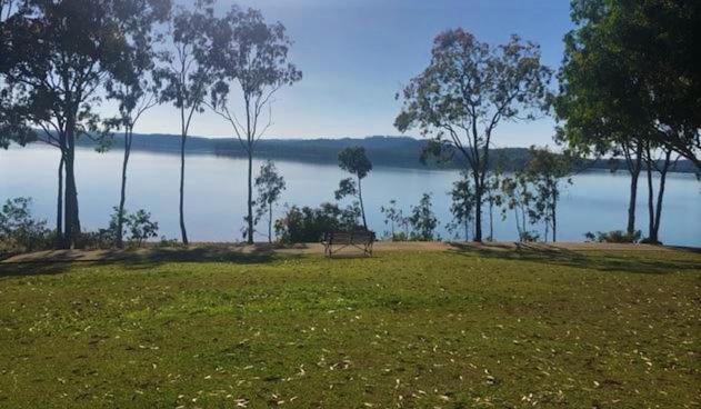 Tinaroo Lake Resort Dış mekan fotoğraf