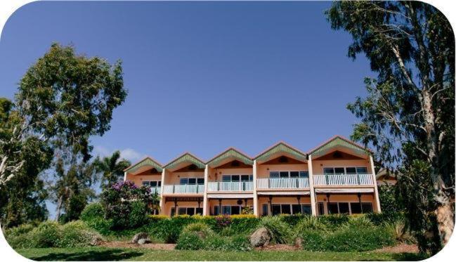 Tinaroo Lake Resort Dış mekan fotoğraf