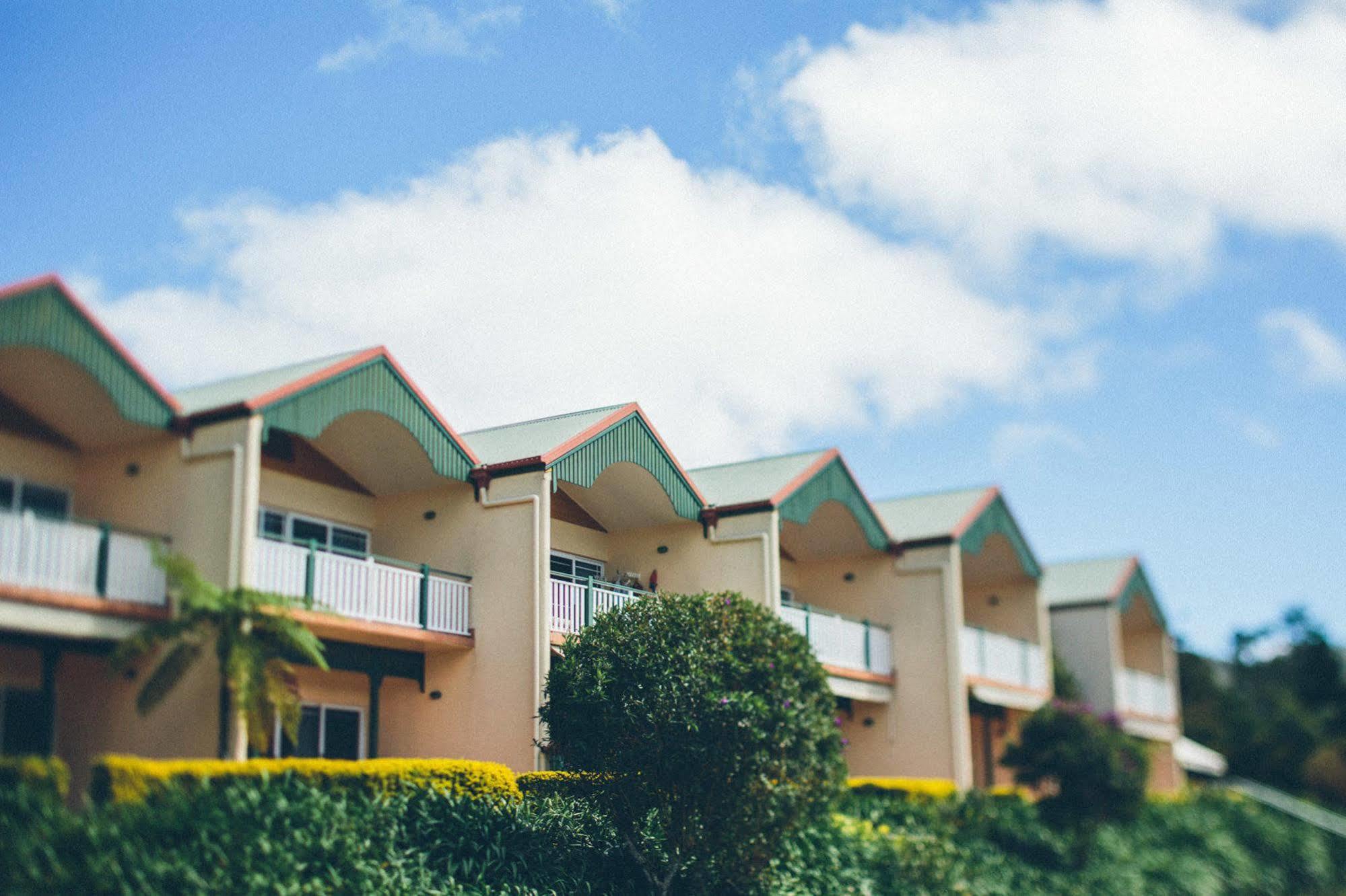 Tinaroo Lake Resort Dış mekan fotoğraf