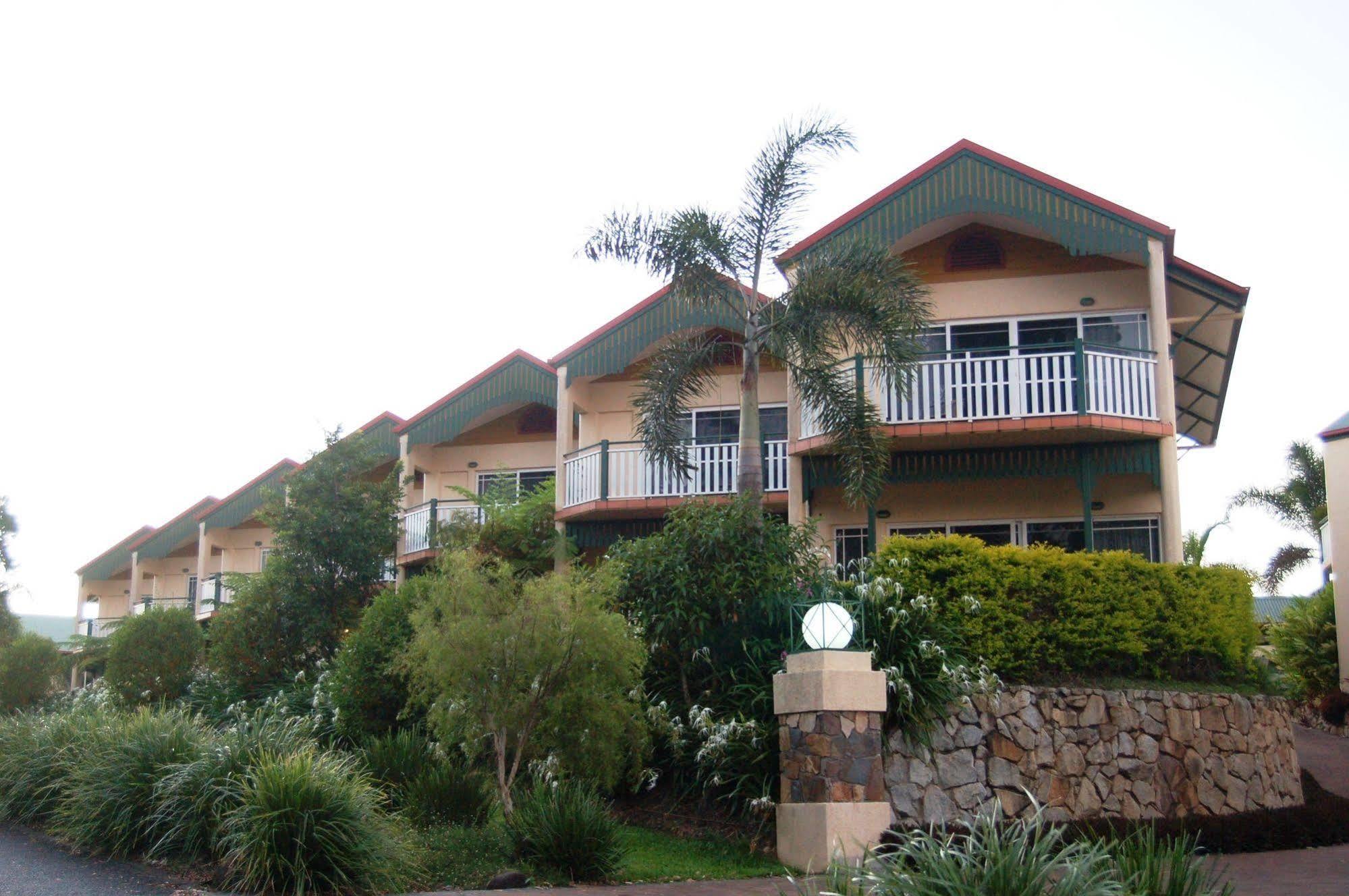 Tinaroo Lake Resort Dış mekan fotoğraf